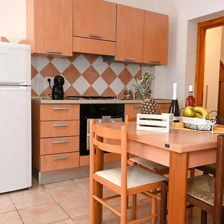 Sole 1 Bilocale A 50mt Dal Mare Apartmán