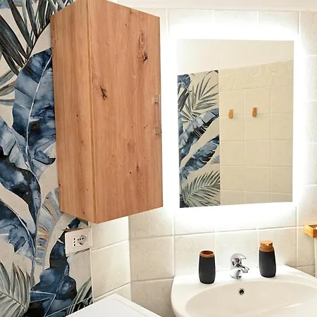 Sole 1 Bilocale A 50mt Dal Mare Apartmán *